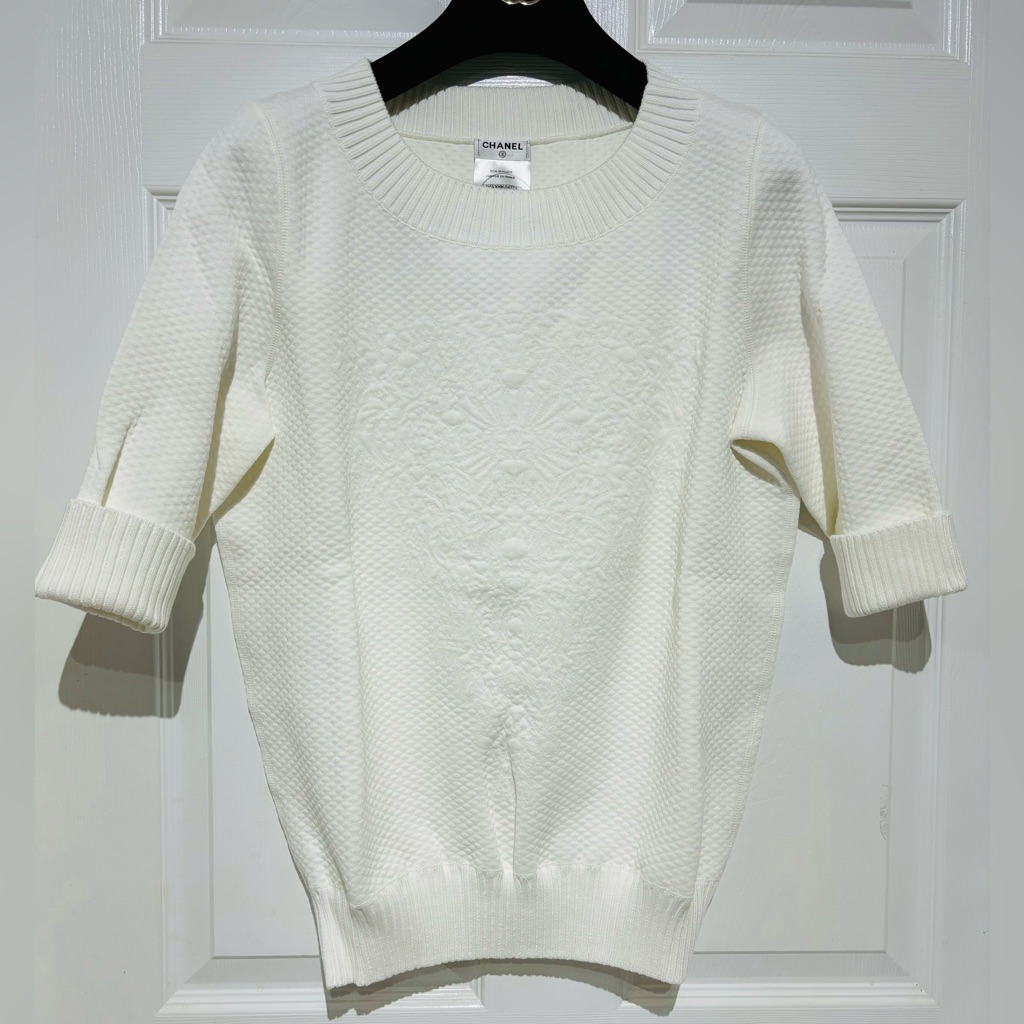 New Chanel White 3/4 Sleeve Sweater